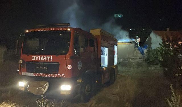 Kayseri'de müstakil evi alevler sardı!