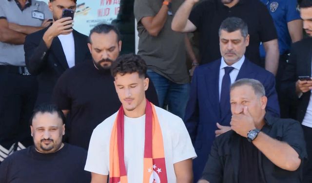 Deniz Gül İstanbul'da!
