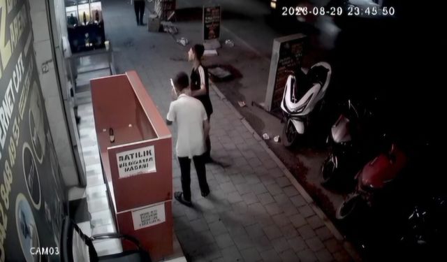 İnternet kafede bıçaklı kavga