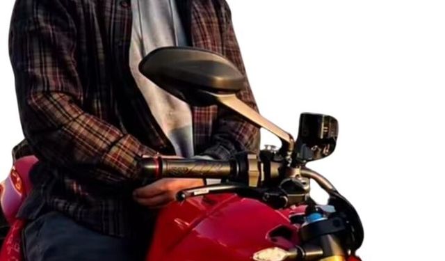 İzmir'de motosiklet kazası