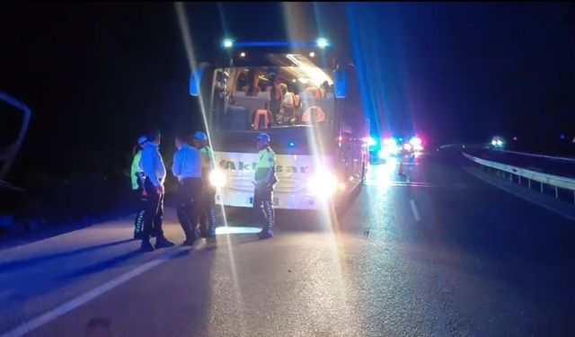 Manisa Kırkağaç'ta Yolcu Otobüsü Yoldan Çıktı: 2'si Ağır 18 Yaralı