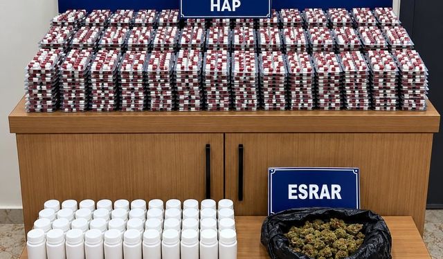 Mersin'de operasyon: 11 bin adet uyuşturucu hap ele geçirildi