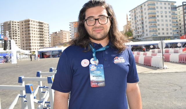 TEKNOFEST'te öğrencilerin zorlu parkurda mücadelesi