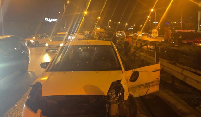 Ümraniye'de zincirleme kaza!