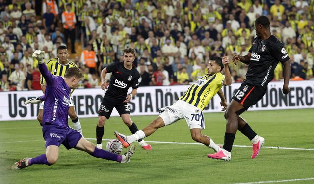 Beşiktaş, Fenerbahçe’yi Deplasmanda Devirdi!