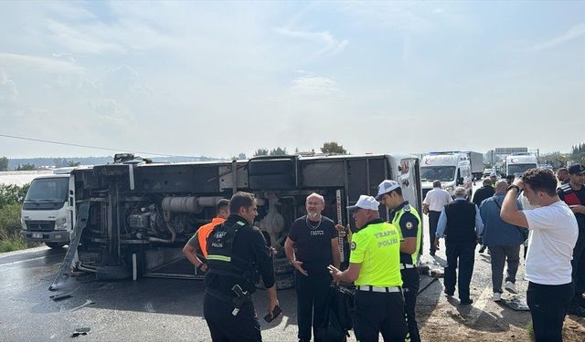 Antalya Valiliğinden Açıklama: Midibüs Kazasında 1 Kişinin Durumu Ağır