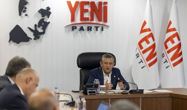 Yeni Parti’de Fon Krizi Masası toplandı