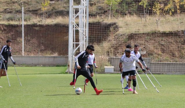 Ampute Futbol Milli Takımı, Dünya Kupası Öncesi Kayseri'de! Neden?