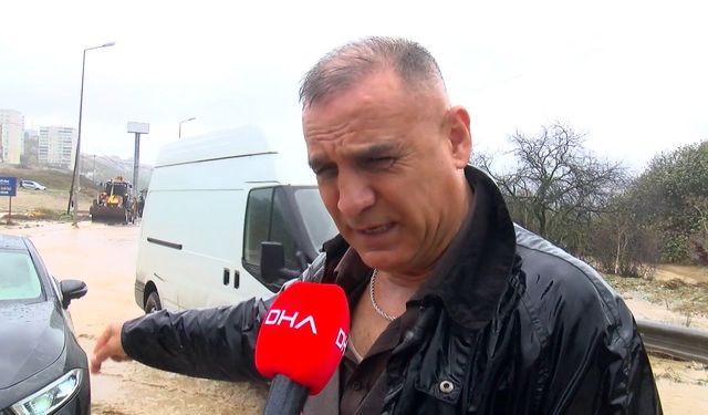 Başakşehir’de Dere Taştı, Yol Trafige Kapandı