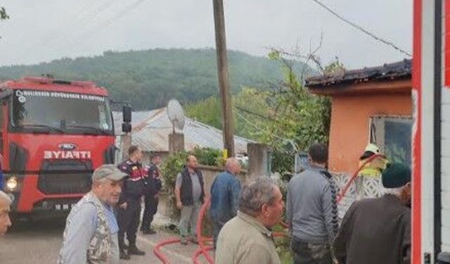 Evinde çıkan yangında hayatını kaybetti