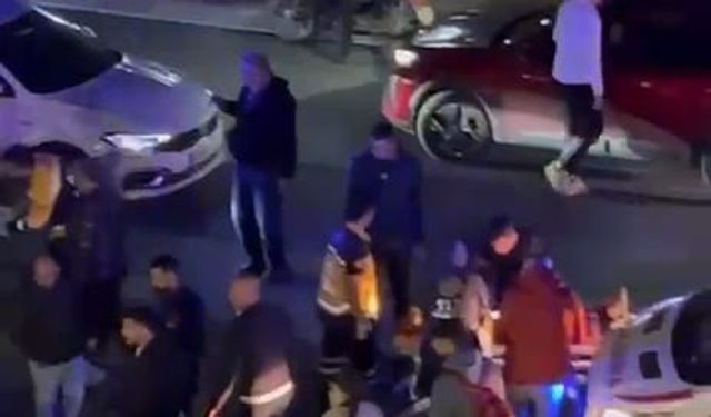 Önce otomobille çarpıştı sonra park halindeki araçlara çarptı