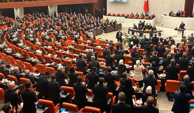 Meclis açılışında YENİ Parti’den Erdoğan’a tepki