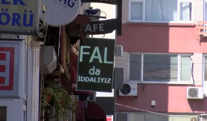 Para karşılığı fal bakmaya son