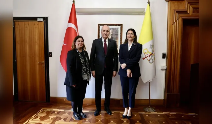 Kurtulmuş, Türkiye’nin Vatikan Büyükelçiliği’ni ziyaret etti