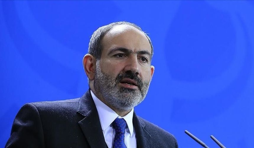 Ermenistan'da Paşinyan hükümeti istifa etti!