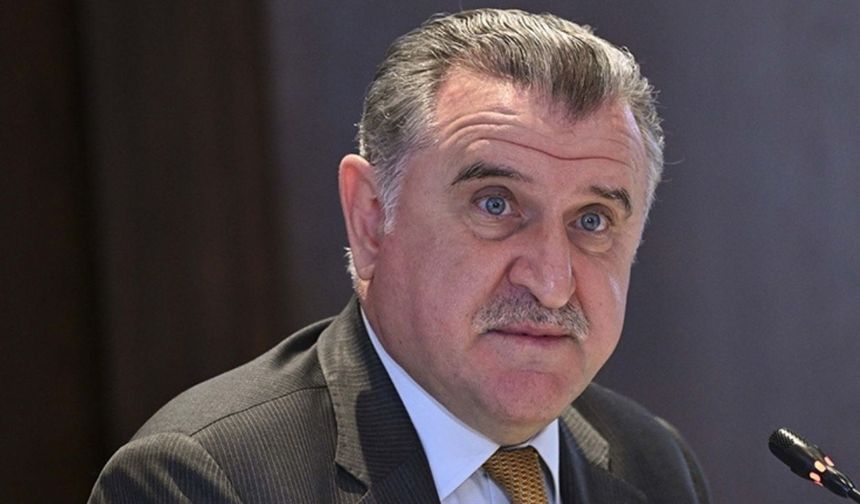Osman Aşkın Bak cenazeye katıldı