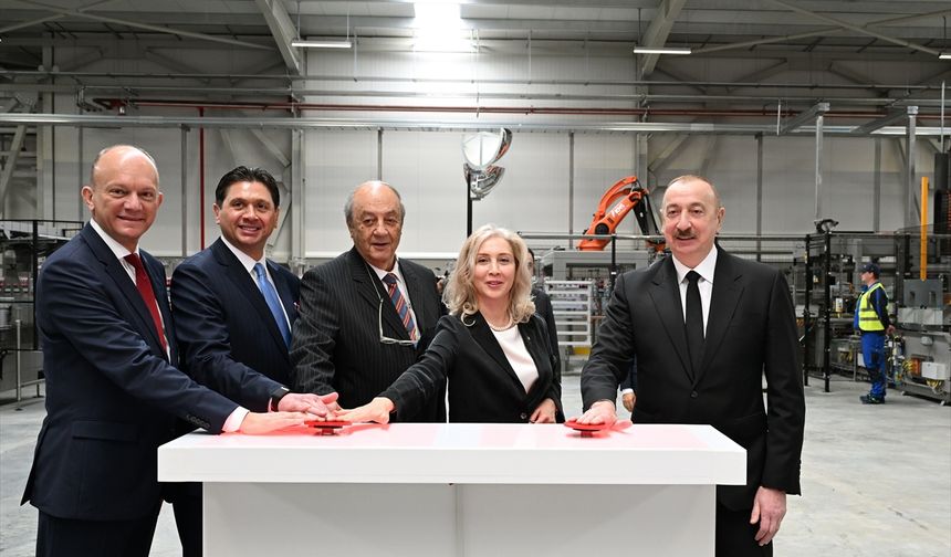 Coca-Cola Azerbaycan'daki İkinci Fabrikasını Açtı