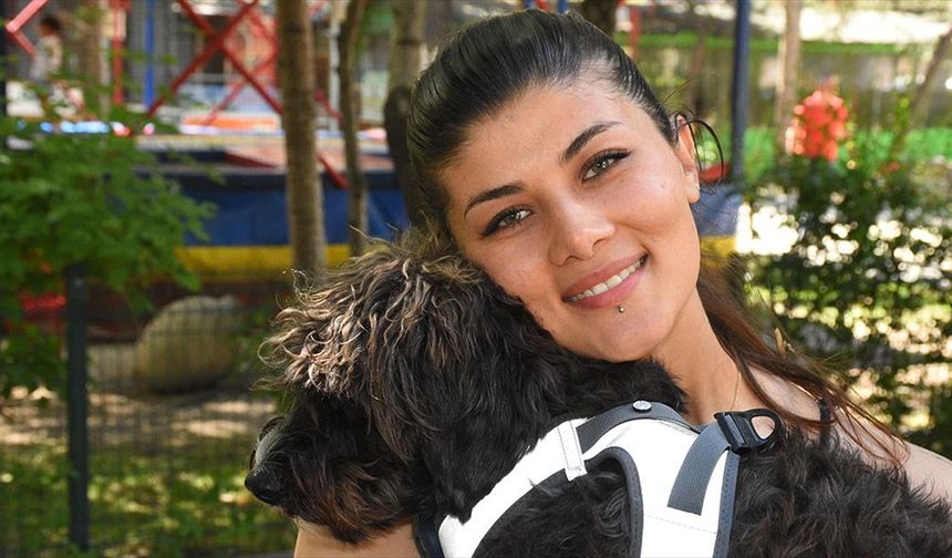 Özbek, Köpeği Buji ile Türkiye’yi Motosikletle Geziyor