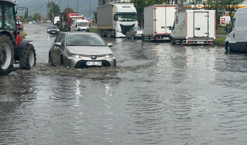 Bolu'da Sağanak ve Fırtına Etkisi