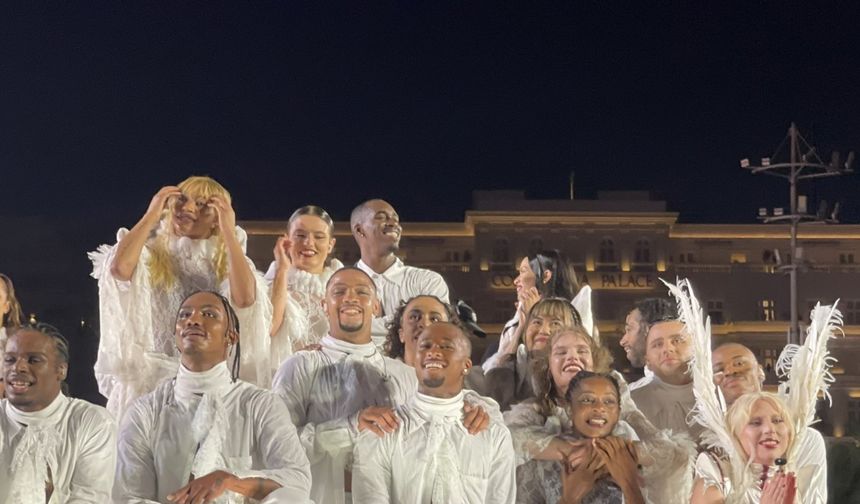 Lady Gaga konserine 2 milyon kişi katıldı