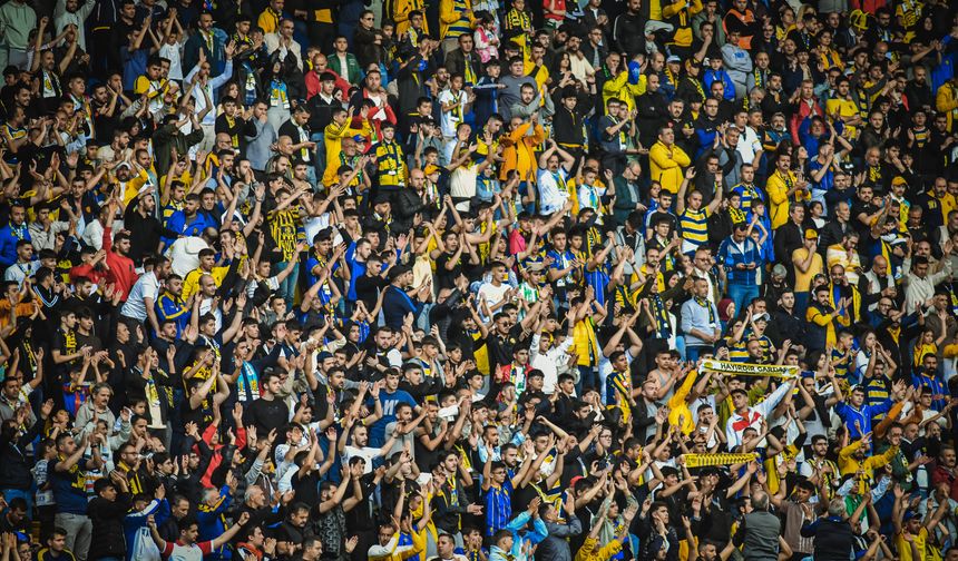 Özel'den Ankaragücü ve Özarslan İddiası
