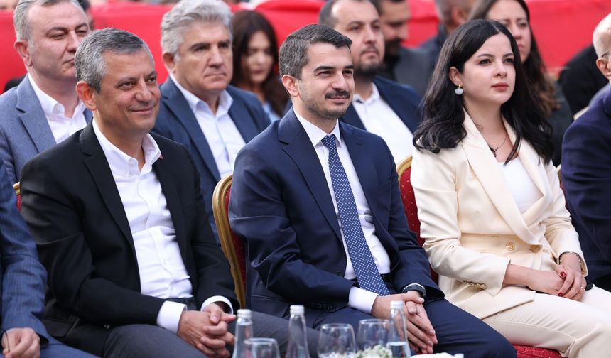 Çankaya Belediye Başkanı Hüseyin Can Güner Esenboğa Havalimanı'nda Gözaltına Alındı!