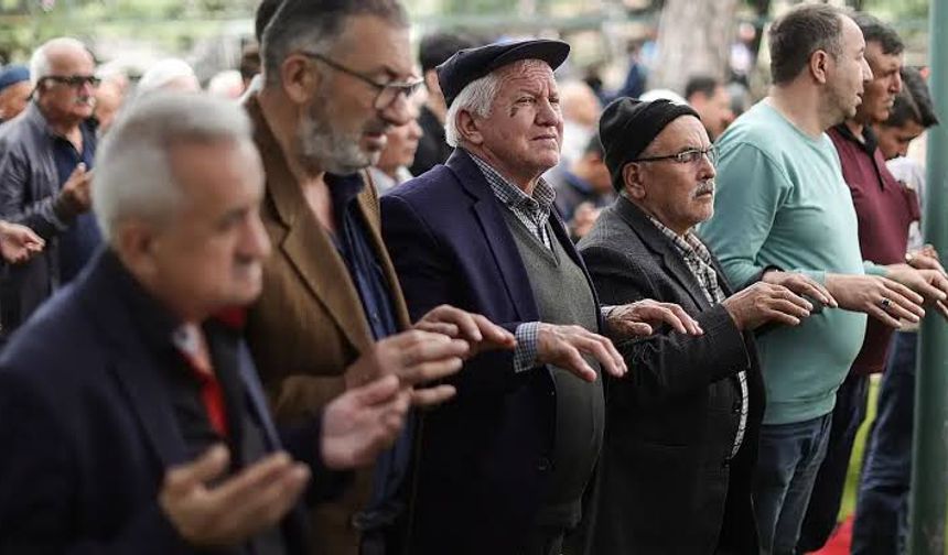 Kuraklık Vurdu, Beypazarı Yağmur Duasına Çıktı