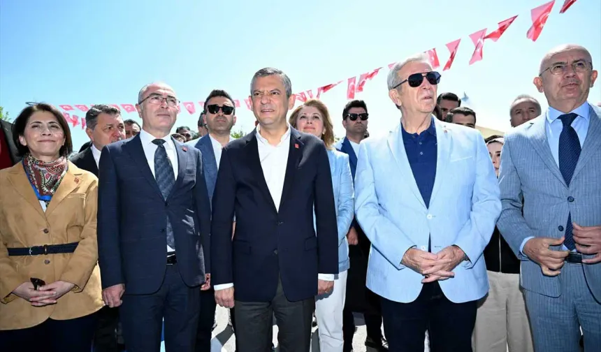 Özgür Özel ve Mansur Yavaş Manisa'ya Gidecek