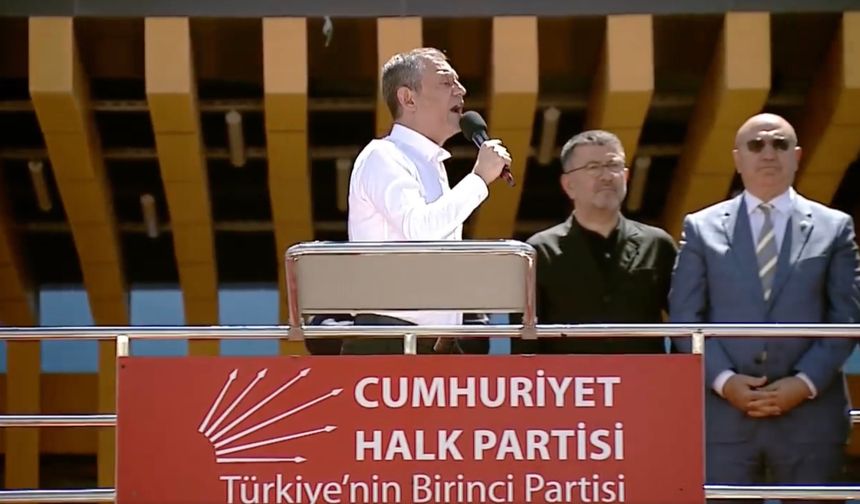 Özgür Özel Van'da konuştu!