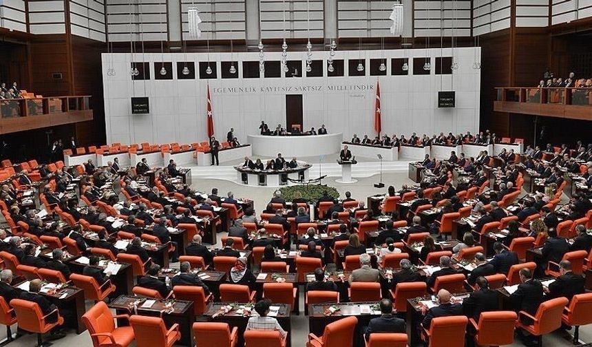 Torba yasada geri adım: Tartışmalı maddeler tekliften çıkarıldı