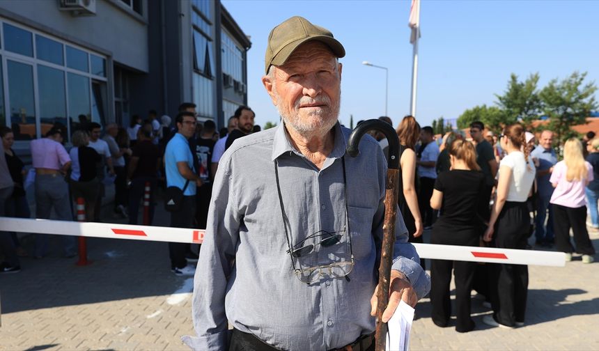 81 Yaşında YKS'ye Girdi