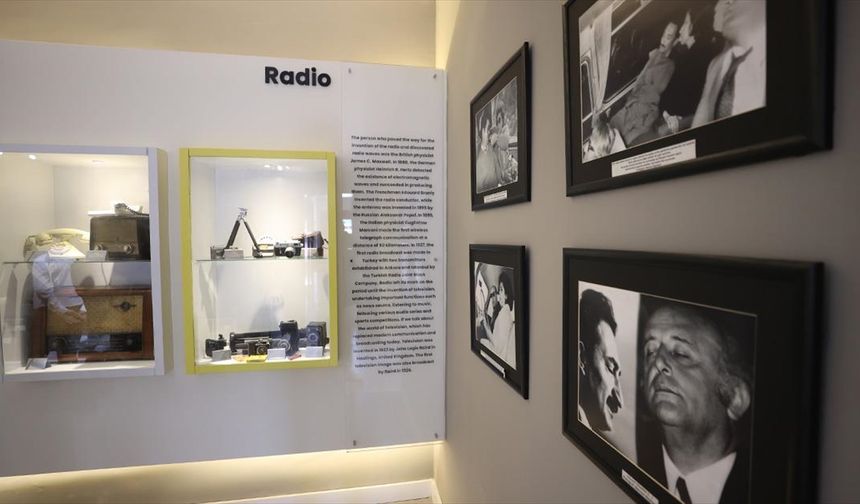 AGC'nin "Basın Galerisi" Türk Basınına Işık Tutuyor