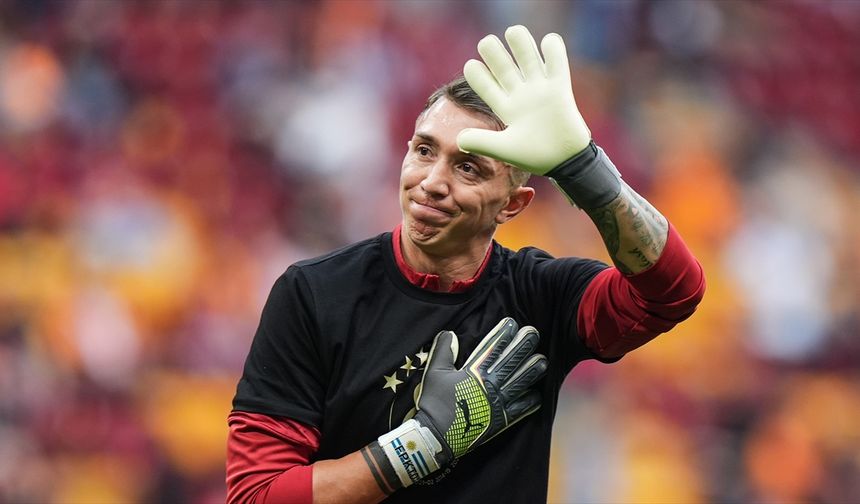 Muslera, İstanbul'dan Ayrıldı