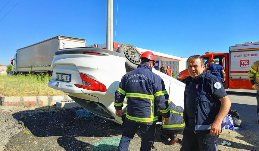 Nevşehir'de Otomobil Devrildi