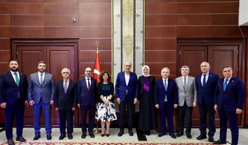 Numan Kurtulmuş Kazakistan'a gitti