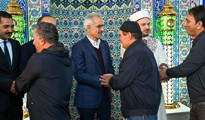 Bakan Uraloğlu hemşerileriyle bir araya geldi