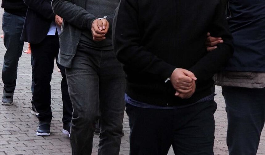 Ankara'da FETÖ operasyonu