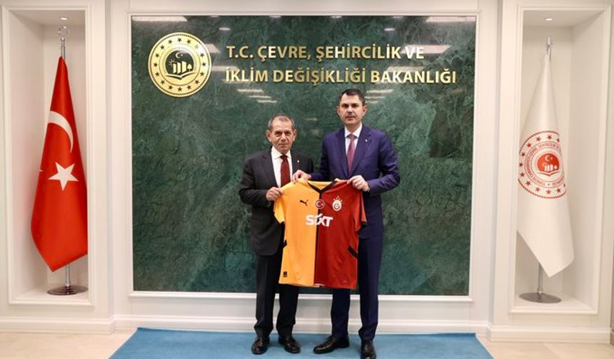 Bakan Kurum, Dursun Özbek ile görüştü