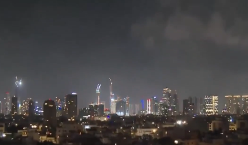 İran Tel Aviv'i vurdu!