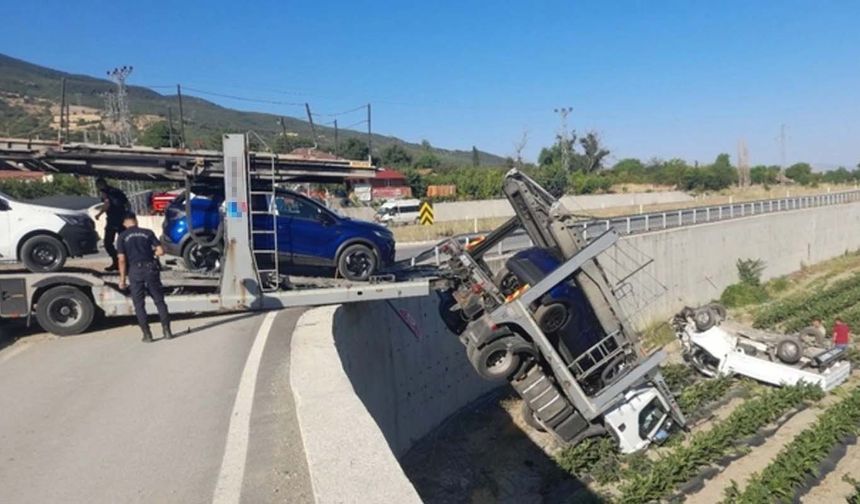 Korkutan kazada 2 kişi yaralandı