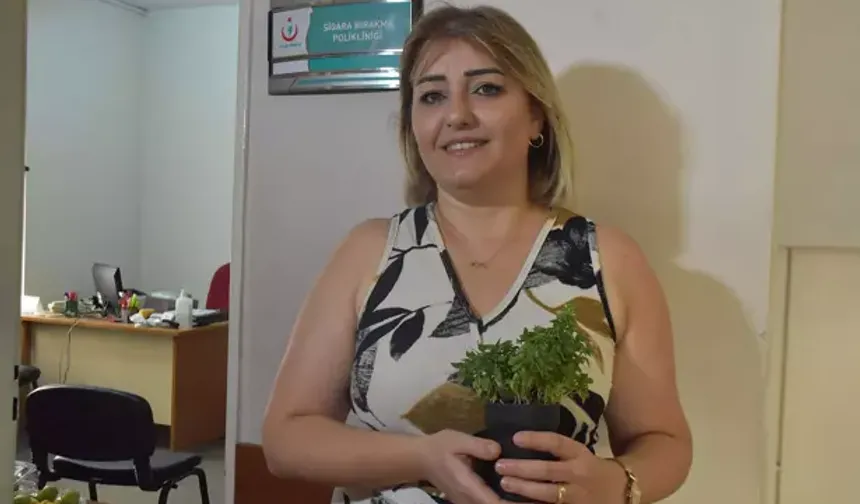 Sigarayı bıraktı, küllüğünü fesleğen saksına dönüştürdü