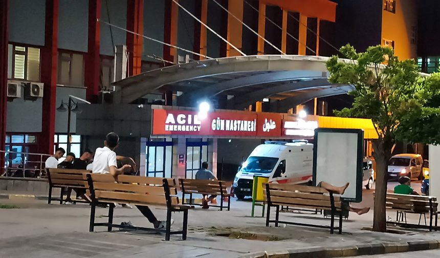 Hırsızlar ve polis operasyon anında çatıştı: 4 yaralı