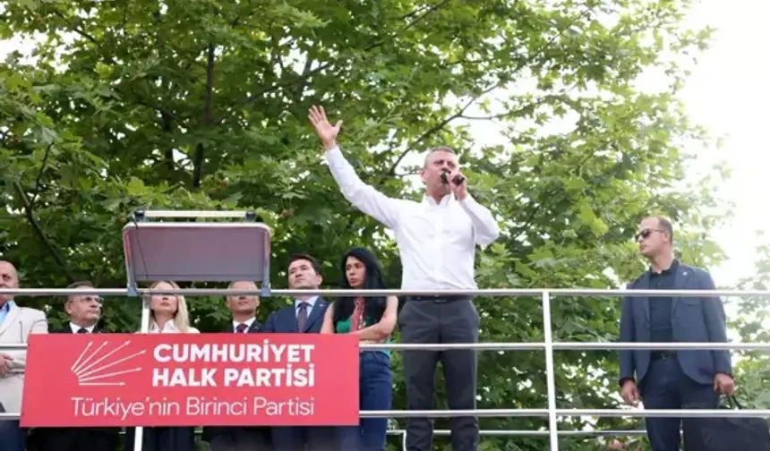 "Asgari ücret, Tayyip Bey geldiğinde 7 çeyrek altın alıyordu, şimdi 3 çeyrek alıyor"
