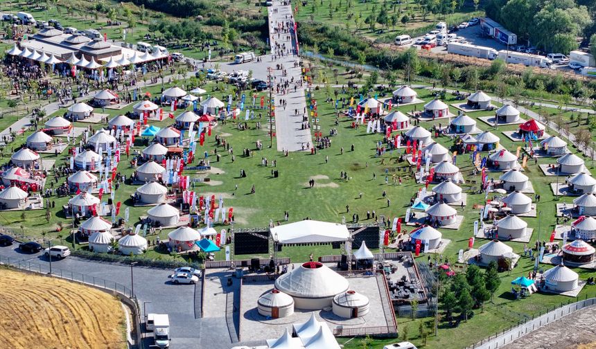 Ahlat'taki Malazgirt Zaferi Kutlamalarına Yoğun İlgi