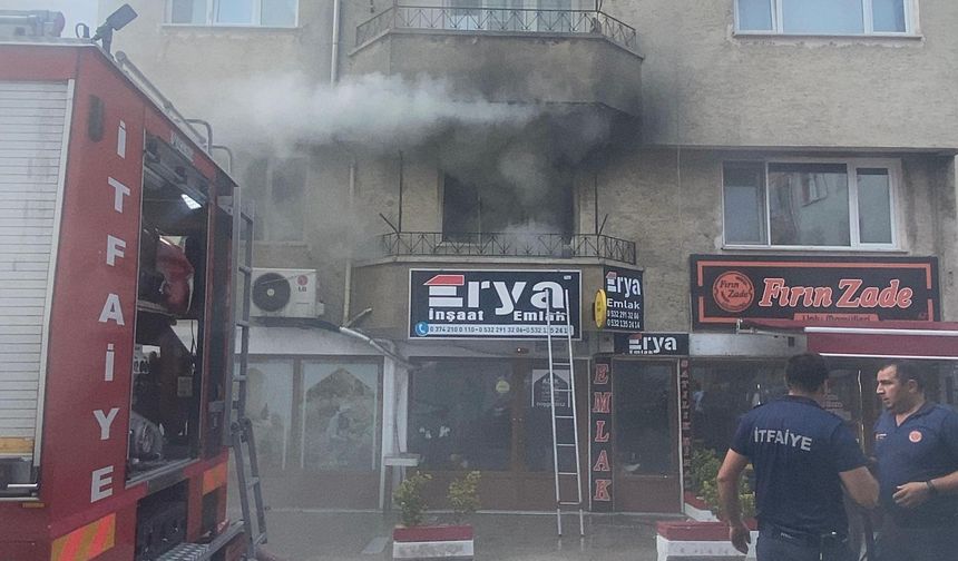 Bolu'da çıkan yangında mahsur kaldılar
