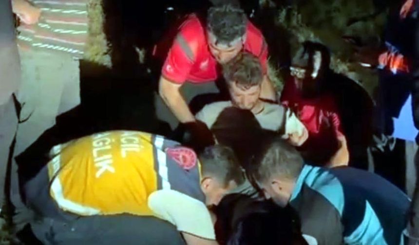 Dağlık arazide ayağı kırıldı, ekipler kurtardı!