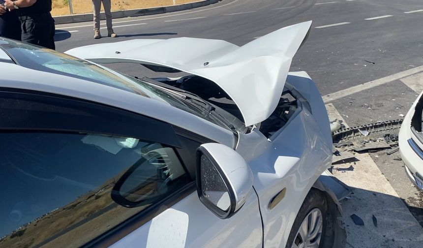 Elazığ'da feci otomobil kazası!