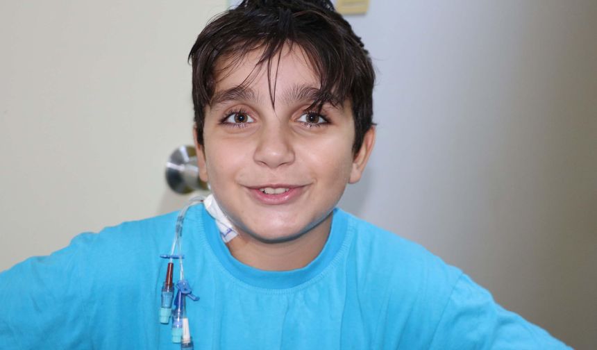 Kalp hastası kardeşler birlikte ameliyat oldular!