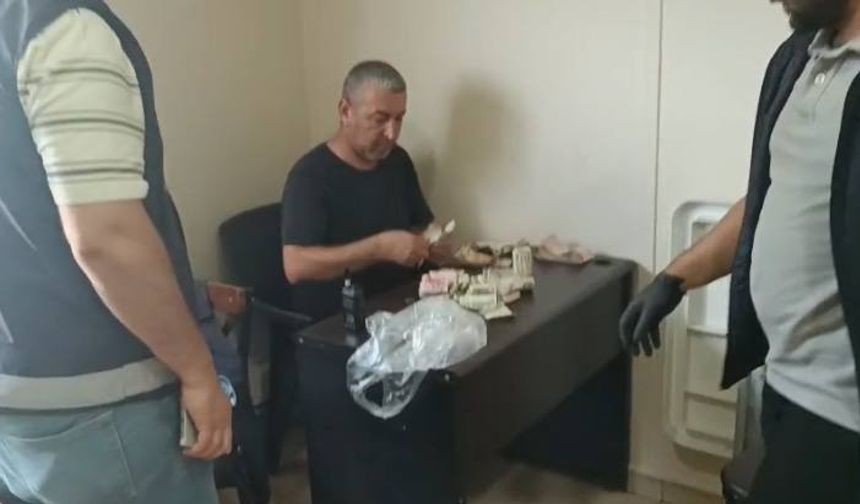 Sultangazi’de Dilencilerin Üzerinden 8 Bin 959 Lira Çıktı