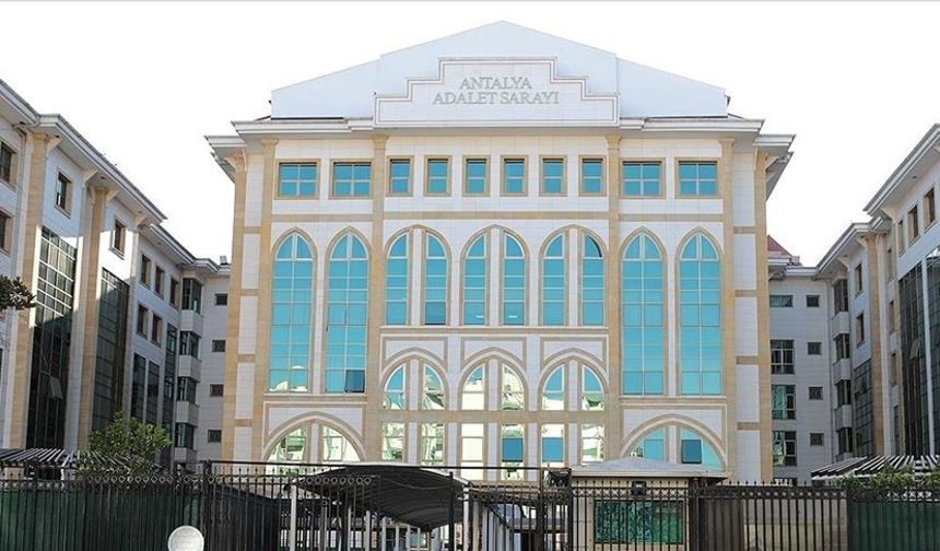 Antalya Büyükşehir'de Rüşvet Soruşturulması
